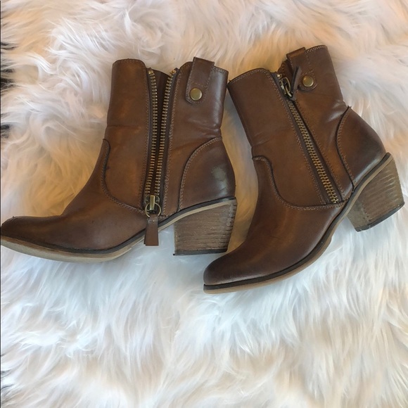Steve Madden Shoes - Steve madden ankle boots